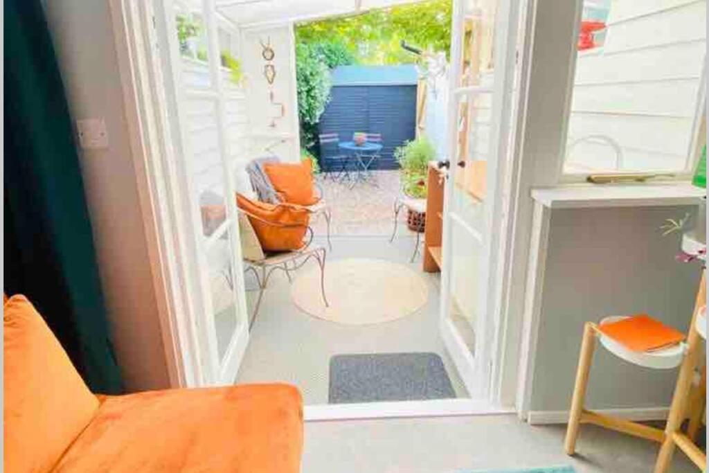 The Yellow Door Whitstable - Peaceful Retreat Close To Beach Ngoại thất bức ảnh
